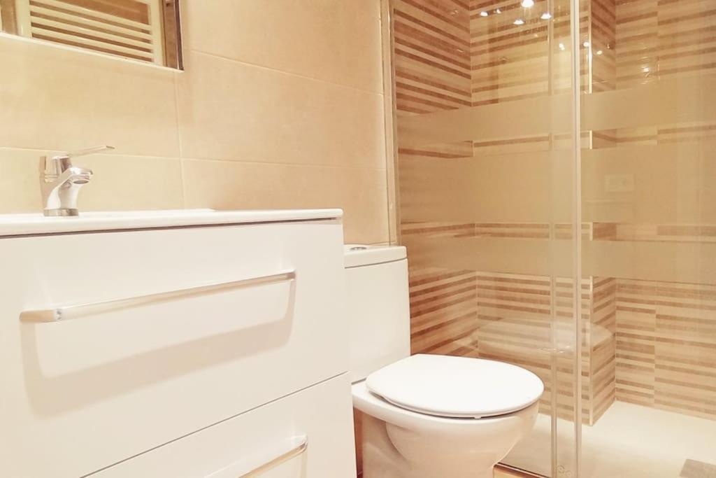 Apartamento En El Centro De Gijón Esterno foto
